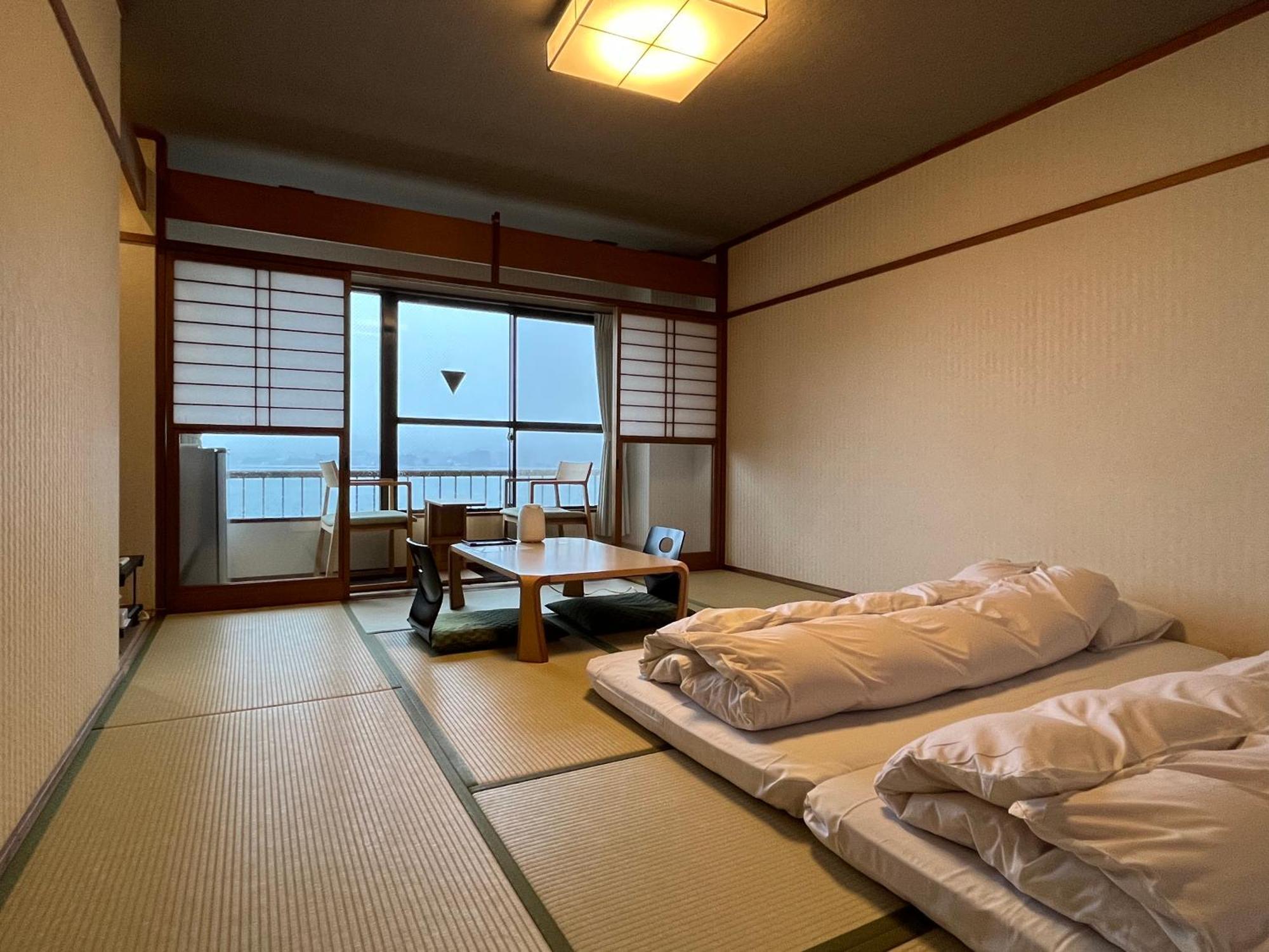 Sakuraya Hotel Hatsukaichi Exterior photo