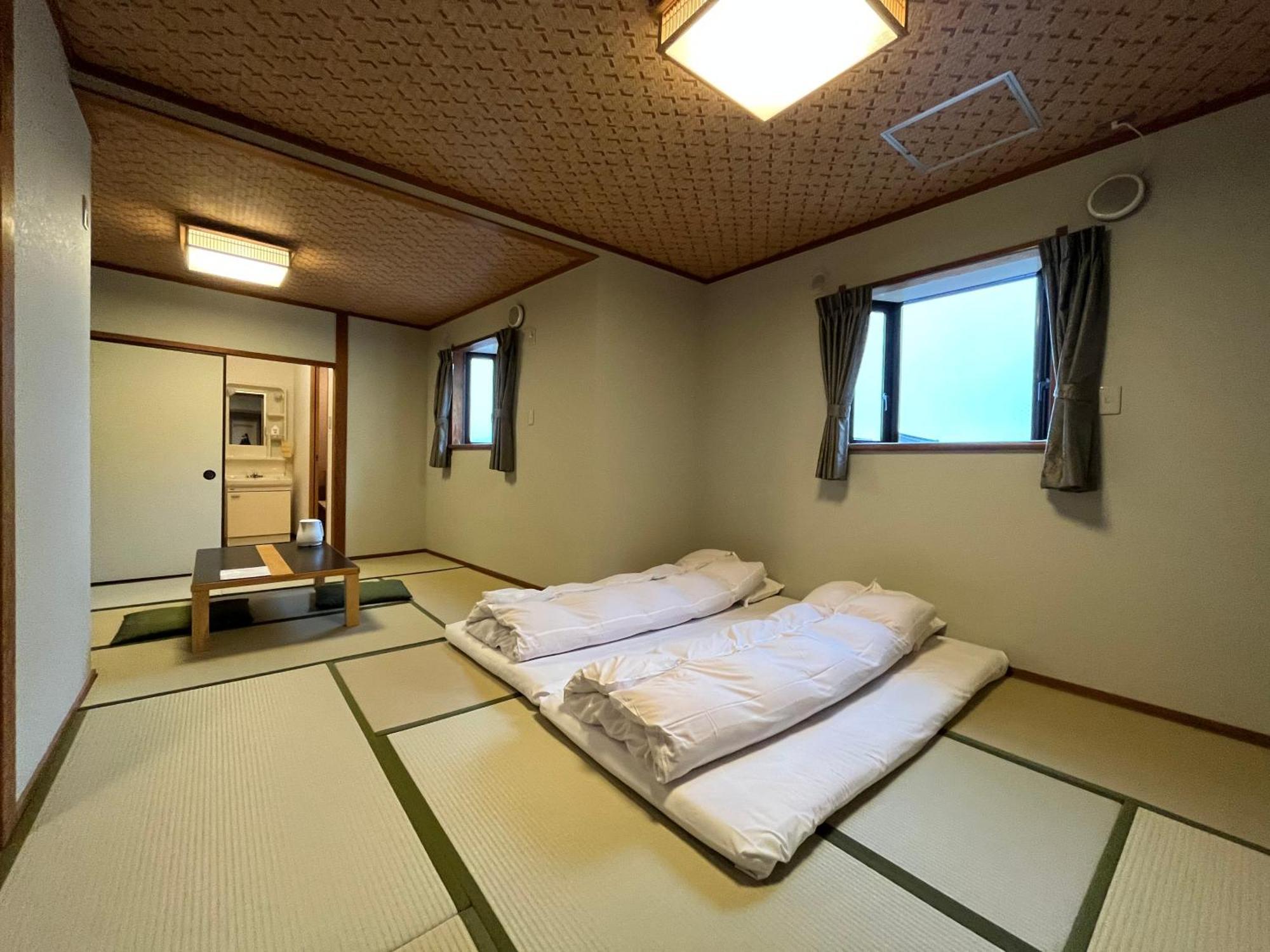Sakuraya Hotel Hatsukaichi Exterior photo