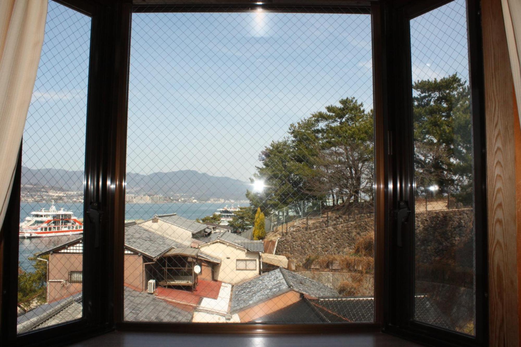 Sakuraya Hotel Hatsukaichi Exterior photo